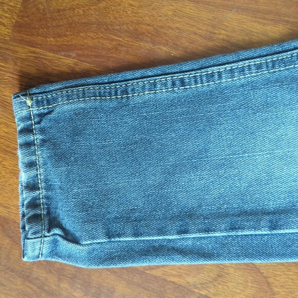 Guess Toddler 3T Straight Leg Adjustable Medium Wash Jeans - Picture 4 of 8